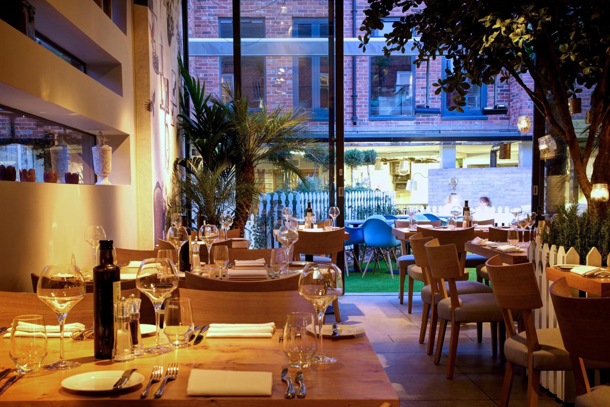 Oddfellows Chester Hotel & Apartments Экстерьер фото